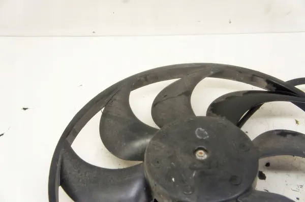 Opel Corsa F 1.5d Kylarrubrik UN123 5001784-05 image 3