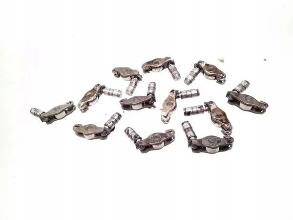 2012 Mercedes-Benz C W204 Alavanca de Válvula image 1