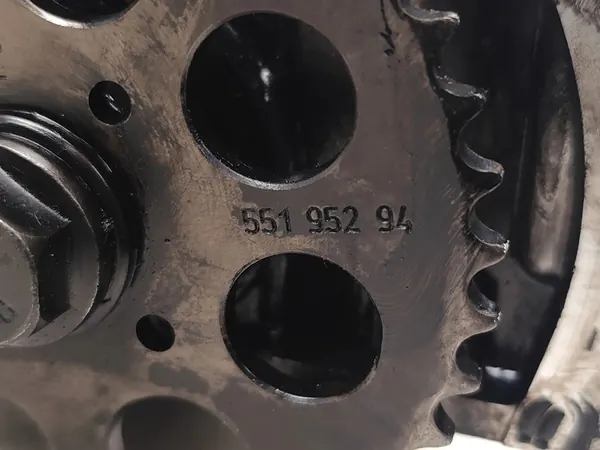 Vauxhall Combo Árbol de levas 1.3 CDTI Diesel 55195294 image 7