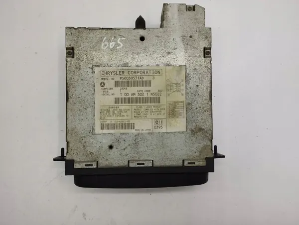 Changer CD d'occasion OEM P56038531AD Chrysler Voyager image 6