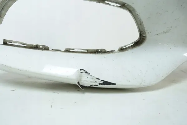 Mercedes framstötfångare OEM A2058850525 - Begagnad image 3