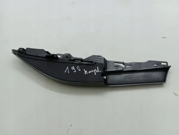 Mitsubishi Outlander 2007 mittkonsolpanel OEM 8011A069 image 5