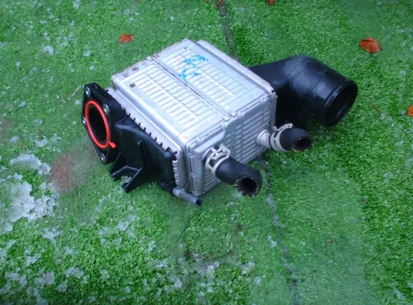 Lexus NX 200 Turbo Intercooler - OEM Osa image 2