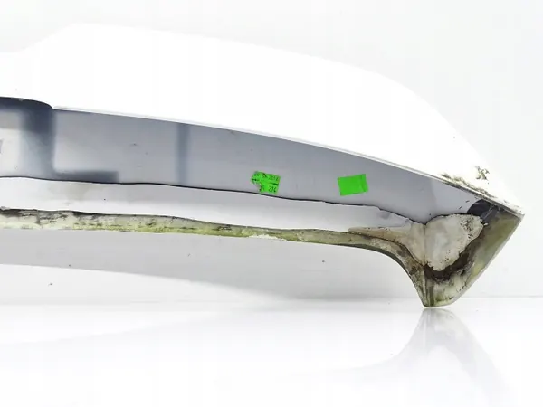 Spoiler de maletero Skoda Fabia III OEM 6V6071644 Usado image 10