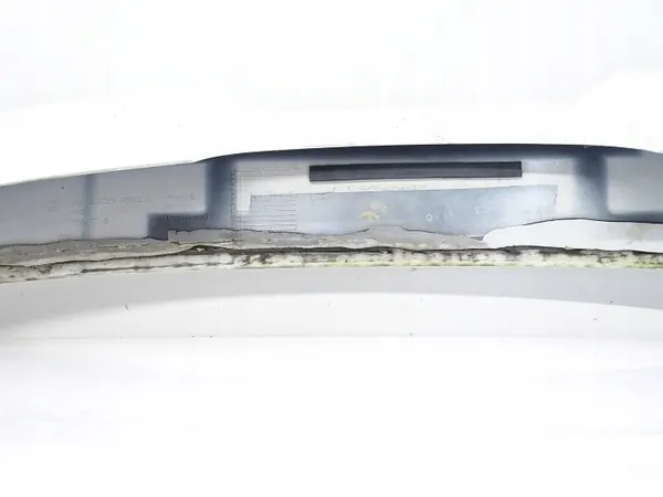 Spoiler de maletero Skoda Fabia III OEM 6V6071644 Usado image 9