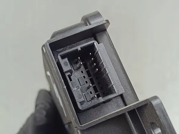 Module de verrouillage central Dodge RAM VAN 2018 image 2