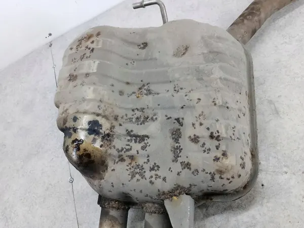 Audi A4 B8 2.0 TDI einddemper OEM 8K0253611H image 10