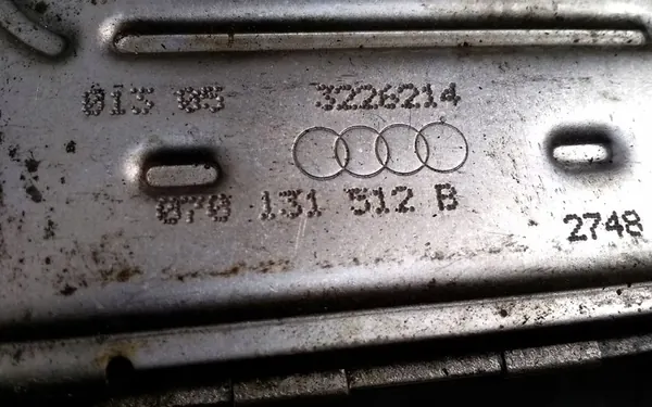 Volkswagen Touareg I 2004 EGR-Jäähdytin OEM 070131512B image 5