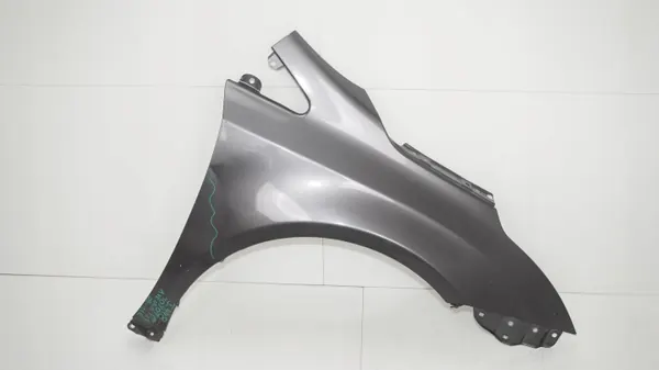 Voor rechter spatbord OEM 360196437 Toyota Avensis T27 image 2