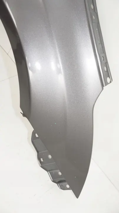 Voor rechter spatbord OEM 360196437 Toyota Avensis T27 image 7