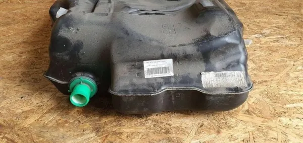 Depósito de combustible Mercedes-Benz OEM A2464702901 - Usado image 4