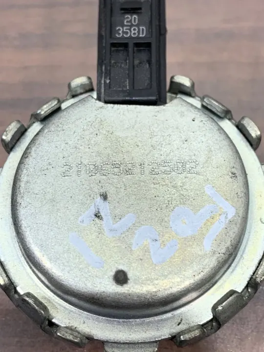 Válvula VVT Subaru Forester SK OEM 21065212502 image 4