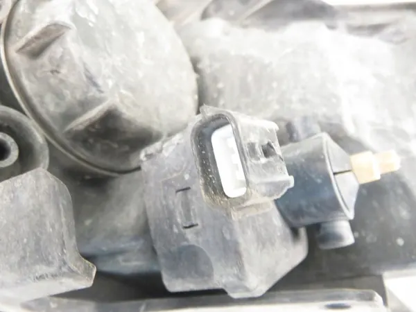 Faros Derecho Kia Ceed 2010 OEM 92102-1H500 image 5