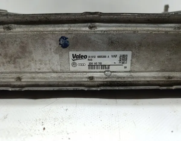 Intercooler-jäähdytin OEM 3D0145785 VW Phaeton 3.0L image 3