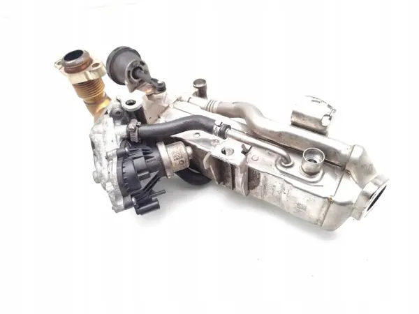 Válvula EGR BMW OEM 8596444 para 4 Series Gran Coupe image 10