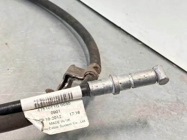 Honda CR-V Handbromskabel OEM FBZ23871 image 3