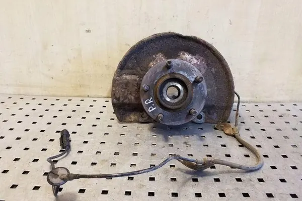 Snodo anteriore destro MITSUBISHI OUTLANDER II 4670A032 image 6