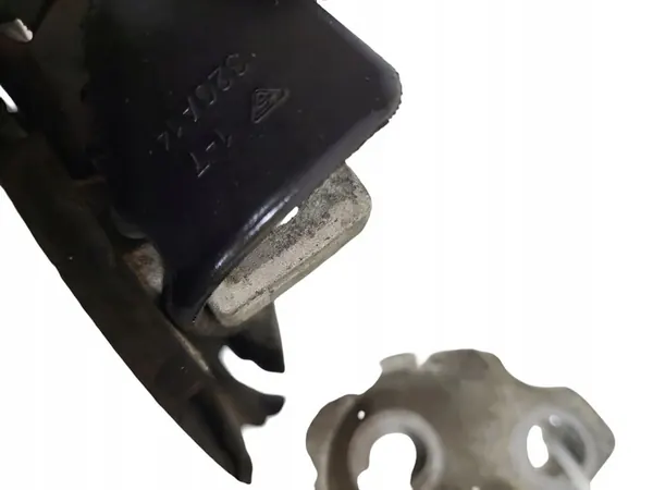 Soporte de motor izquierdo CITROËN C5 III 2.0L Diesel 2016 326B96 image 3