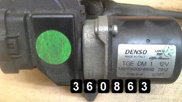 Ruitenwissermotor Ford OEM AM-360863 - Gebruikt image 2