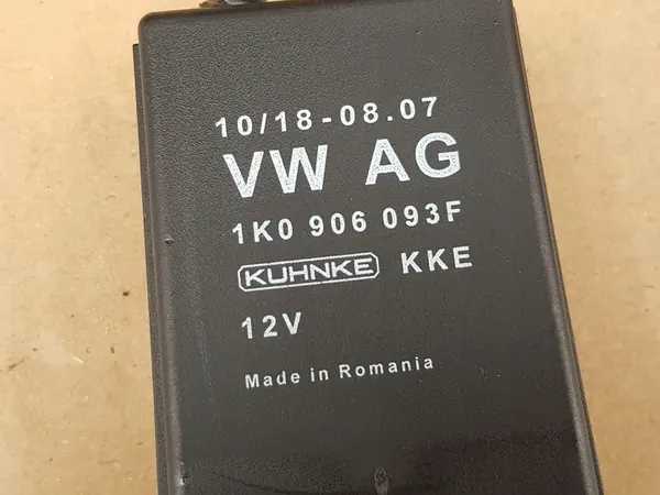 Módulo da Bomba de Combustível / VW Audi Seat Skoda 1.2-2.0 / OEM 1K0906093F image 2