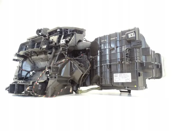 BMW Lämmityspuhallin OEM 9202574 M5 F10 F11 image 2