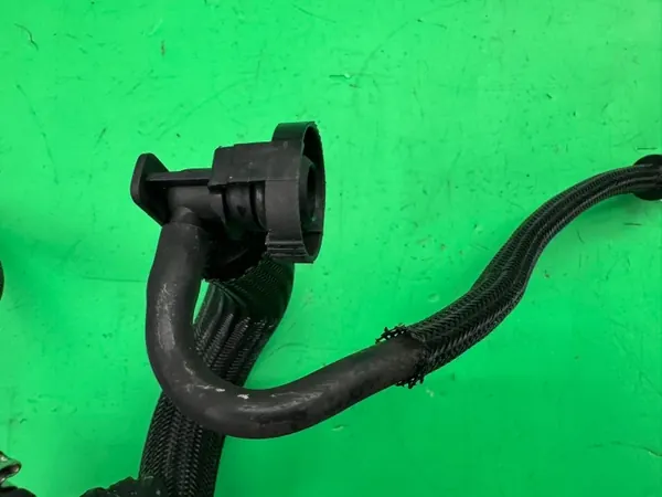Tubo Servo Vácuo OEM para Volvo S60 II V60 2.0D D3 image 7