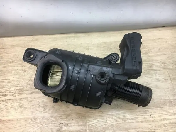 Volkswagen Luftfilter 1K0129620C image 3