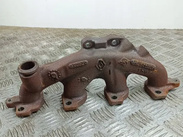Colector de escape Nissan OEM FOB55224 - Usado image 4
