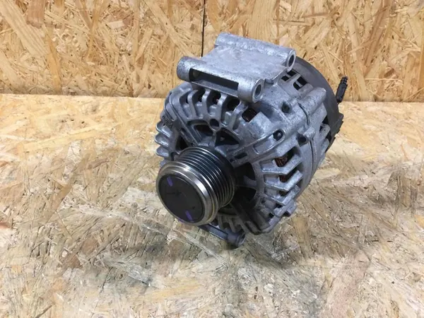 Porsche Macan Generaattori 06l903024f image 2