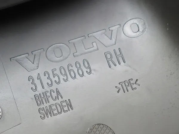 Salpicaderos traseros OEM 31359689/88 para Volvo XC60 image 7