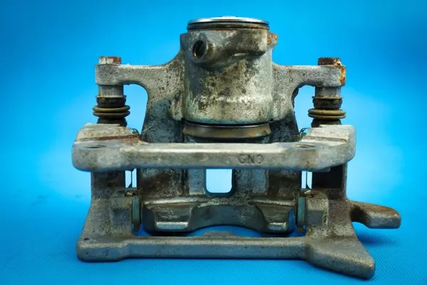Taka jarrupuristin OEM 8K0615405AE Audi A4/A5:lle image 5
