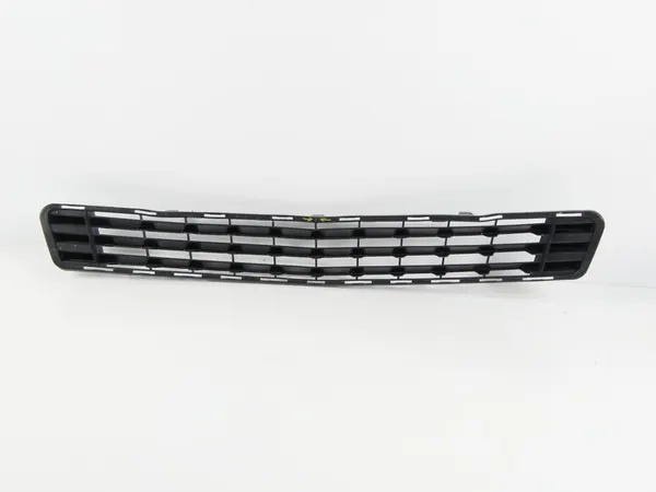 Rejilla inferior del parachoques delantero Mercedes C W204 image 4