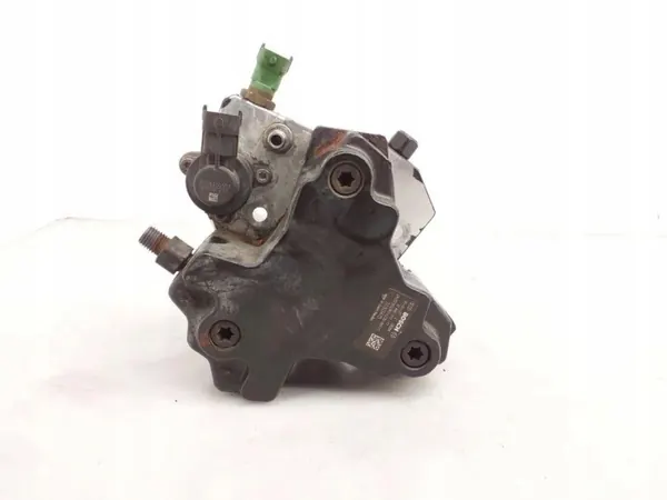 Polttoainepumppu OEM 31303475 Volvo XC90 2.4L Diesel image 4