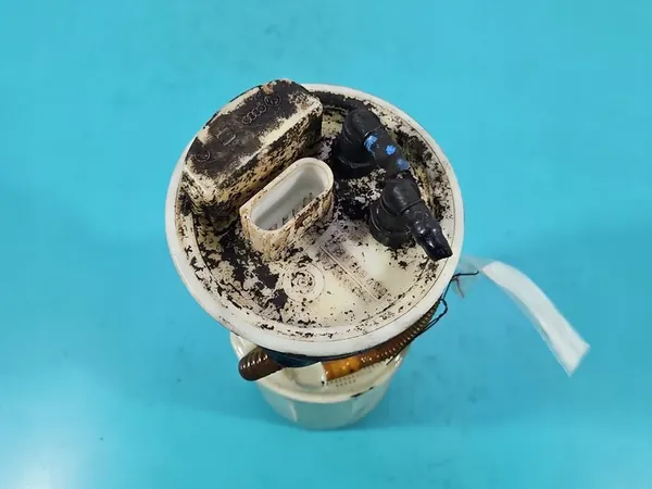 Brandstofpomp Seat Arosa 1.0 MPI 4-PIN 6X0919051G image 3