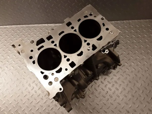 BMW OE B38A15A Balansas motorblok image 3