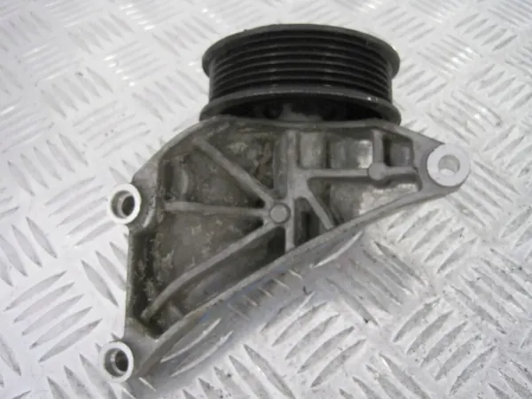 Jaguar F-Pace Land Rover remspännarhjul OEM 8W93-8680-CA image 5