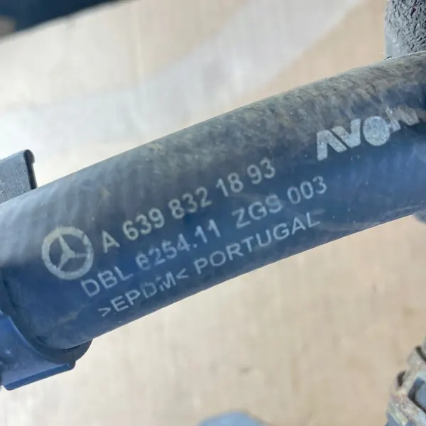 Électrovanne Eau Mercedes W639 Viano OEM A0028308584 image 9