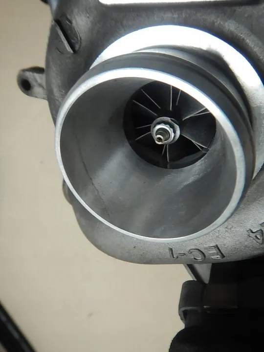 TURBINA FORD MONDEO MK4 2.2TDCI image 9