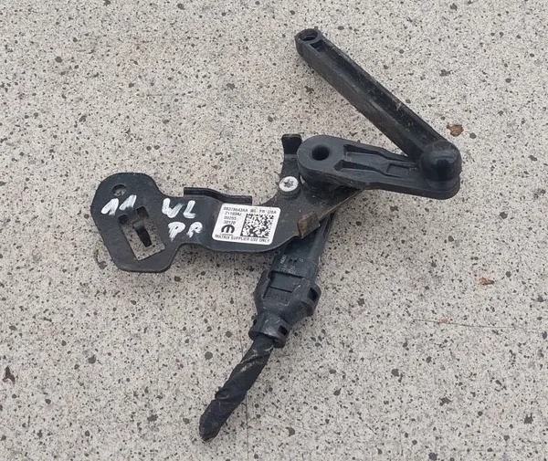 OEM 68378643AA WLNR11 Voorste Ophanging Niveausensor image 2