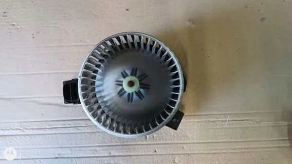 KIA Optima Motor Calefacción DH113800-400 2020 image 4