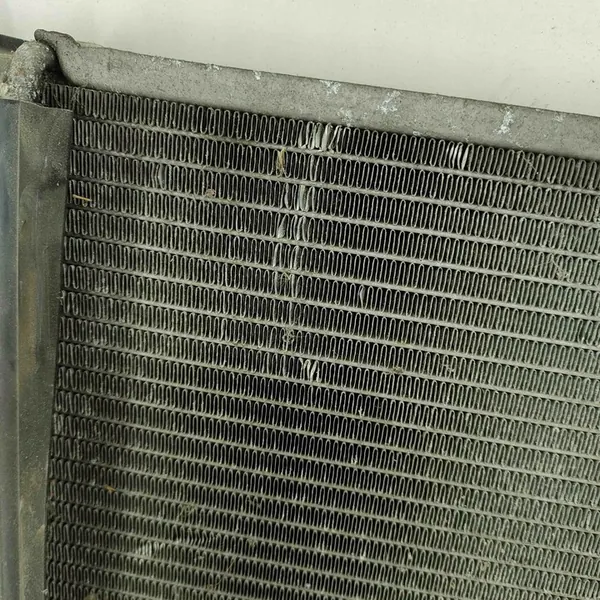 Radiador Dodge Charger 2006 image 6