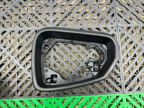 Carcaça espelho BMW X1 U11 OEM 212837849 - Usado image 2