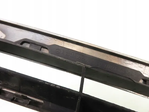 Griglia anteriore Mercedes W203 image 5