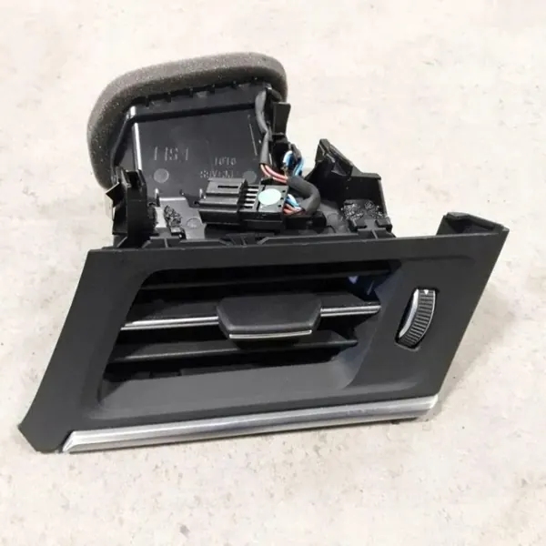Rejillas de salpicadero OEM 4K1820901A Audi A7 Sportback image 2