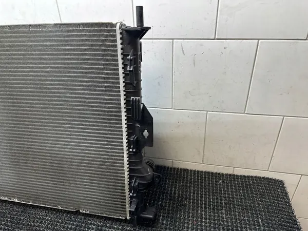 Volvo OE 31 293 689 Radiador de refrigeración del motor image 6