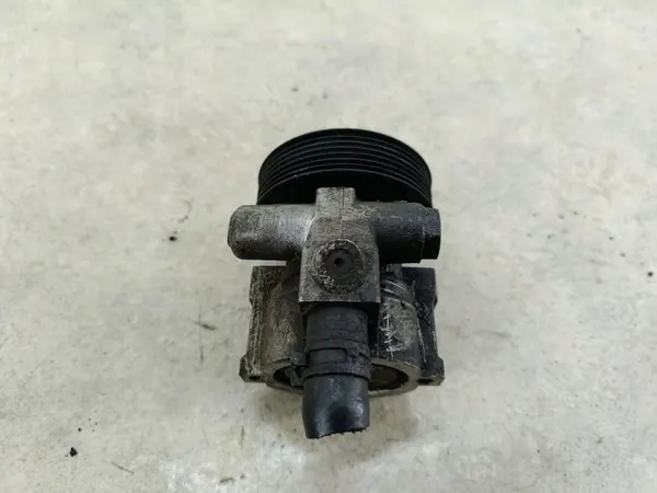 Pompe de direction OEM POMPA WSPOMAGANIA RENAULT image 5