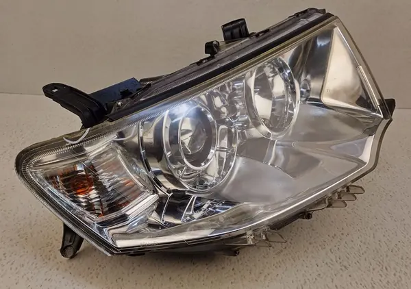 Faros delanteros H11 derecho Mitsubishi L200 IV 10-15 OEM 8301A878 image 8