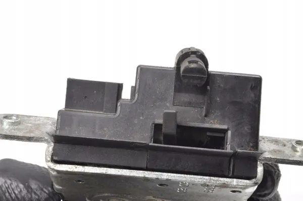 Fecho de porta-malas OEM 50513866 para Alfa Romeo Mito image 3