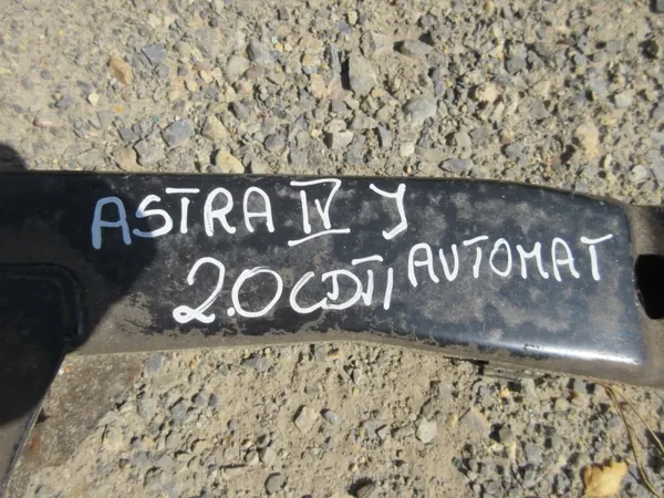 OEM BELKA ZAWIESZENIA Etujousituslinkki Astra IV image 5