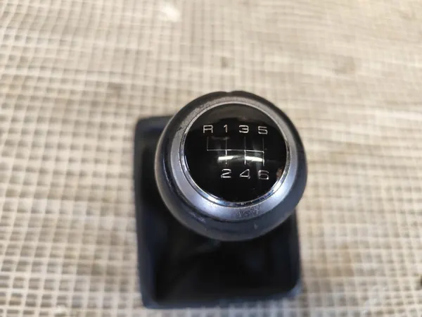 Audi A3 8V Växelspak OEM - Manuell Läderöverdrag image 5